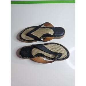 Born Bora Basics Leather Flip Flops Sandals Sz 9 (40.5) Dark Brown